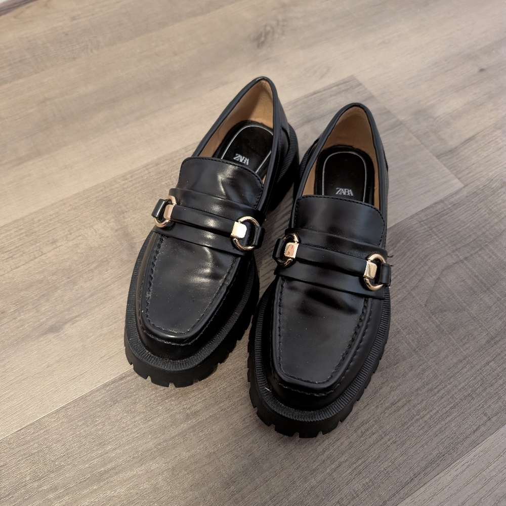 Zara/Black Loafers Sz 36